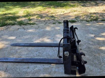 Bild 2:Palettengabel