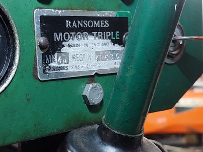 Bild 5:Ransomes Triple Rasenmäher