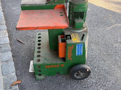 Holzspalter Posch 9 t