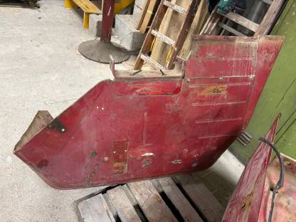 Kotflügel Steyr Plus 1100