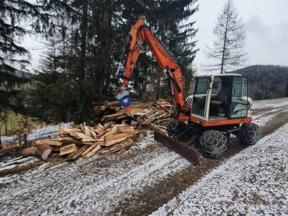 Bild 9:Mobilbagger Schaeff-Terex HLM 32