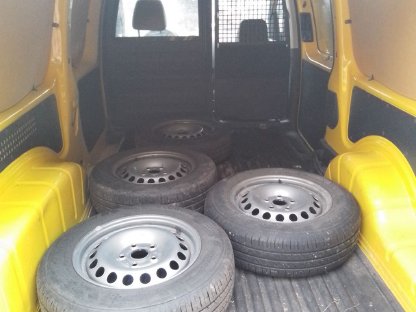 Bild 5:VW Caddy Diesel, KM: 96.000 mit Pickerl