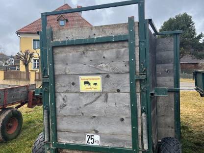 Bild 4:Viehanhänger