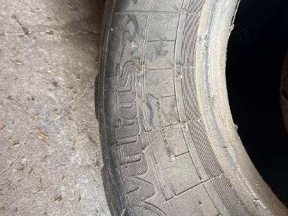 Bild 2:Reifen Mitas 445/65R22.5