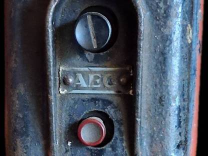 Bild 5:Große Ständerbohrmaschine