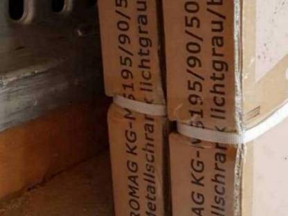 Bild 2:Verkaufe Metallschränke, Werkzeugspinte, Werkstattkasten