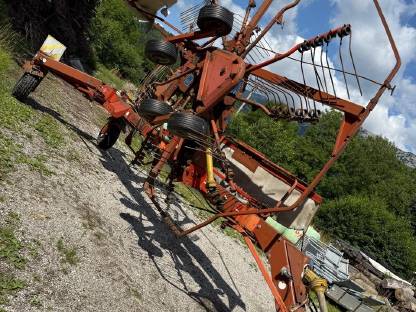 Bild 4:Kuhn GA 7302 DL Doppel-Seitenschwader