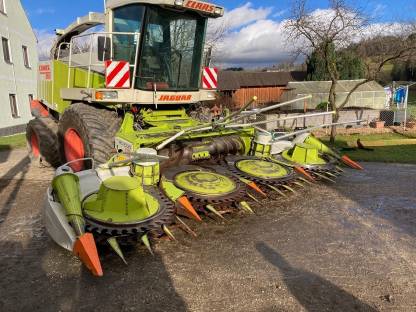 Bild 2:Claas Maisvorsatz RU 600 Xtra