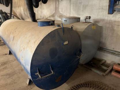 Dieseltank 4.000 und 3.000 l
