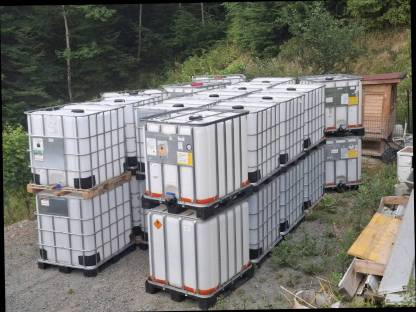 Verkaufe IPC Tanks