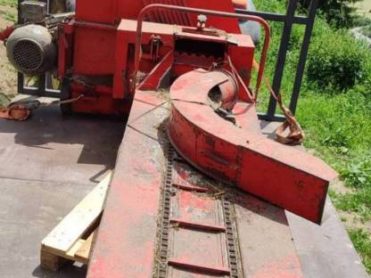 Bild 2:Eberl Abladehächsler (Hochsilohächsler) 2300