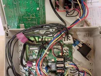 Bild 2:Steuerung für PATU 400 SH Harvesterkopf