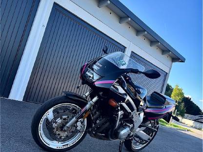 Yamaha FZR 500 OLDTIMER MIT PICKERL NEU