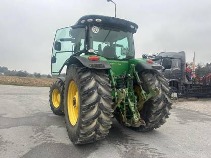 Bild 3:John Deere 8335 R