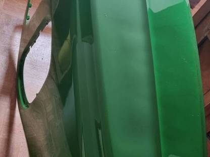 Bild 2:John Deere Motorhaube