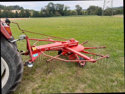 Pöttinger Schwadkreisel 300