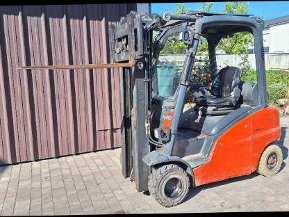 Linde H20T Stapler