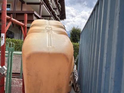 Bild 3:Heizöltank/Dieseltank
