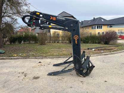 Bild 9:Frontlader Hauer XB Bionic 130