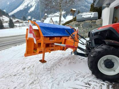 Kahlbacher Schneepflug HES 250