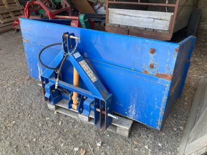 Bild 5:Göweil GHU10/200 Kippmulde