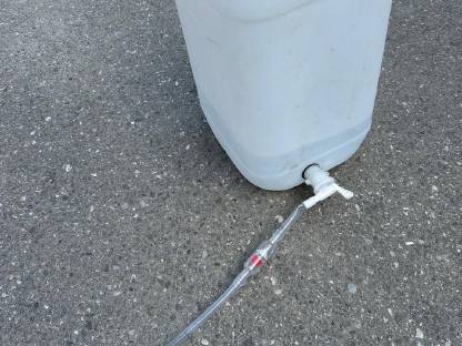 Bild 8:Deichselhochhubwagen Stapler BT SPE125L