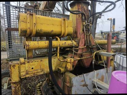 Bild 4:Rückewagen mit Kran