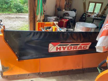 Bild 2:Schneepflug Hydrac U-III-300