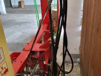 Bild 4:Siloblockschneider Vicon