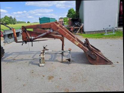 Bild 4:Frontlader Steyr 8070