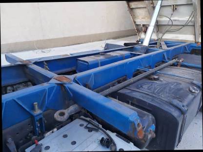 Bild 4:Scania R-series 124G Dreiseitenkipper EURO3