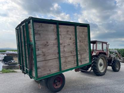 Bild 5:Viehanhänger