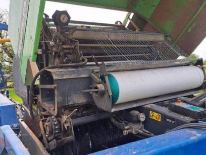 Bild 5:Deutz-Fahr MP 130 Wickelkombi