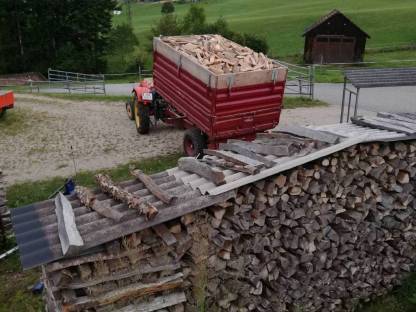 Verkaufe Trockenes Brennholz