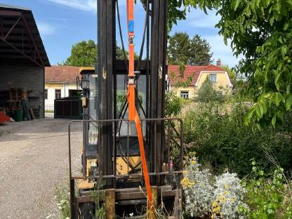 Bild 4:Daewoo Staplermast D25S2