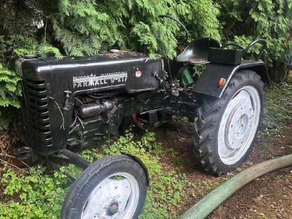 Mc Cormick Farmall