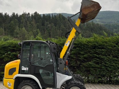 Bild 2:Kramer Lader 5035 Allrad