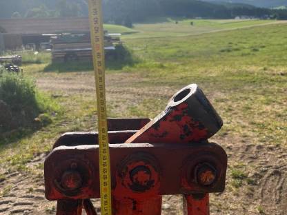 Bild 6:Greifer hydraulisch