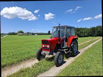 Bild 3:Massey Ferguson 253
