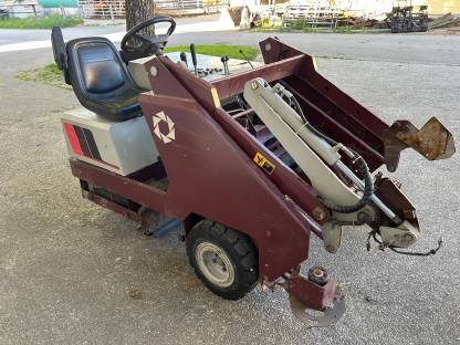 Bild 4:Badger Power Boss Kehrmaschine