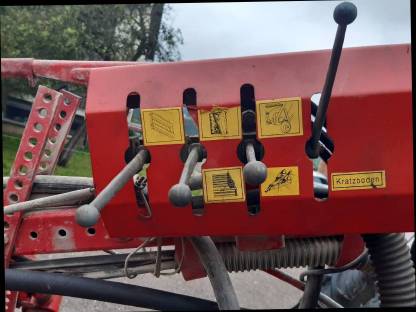 Bild 4:Verkaufe Ladewagen Pöttinger Ernteboss 2