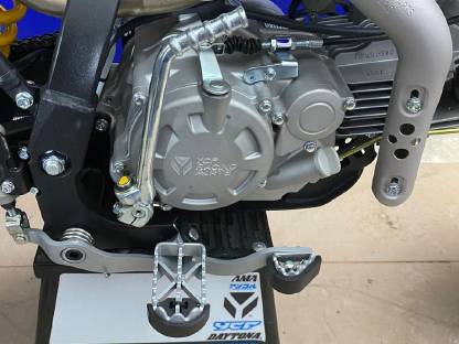 Bild 6:YCF SM F155 Grau Supermoto Motorrad