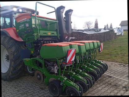 Bild 6:Precea Maissähgerät, Amazone Maissähgerät