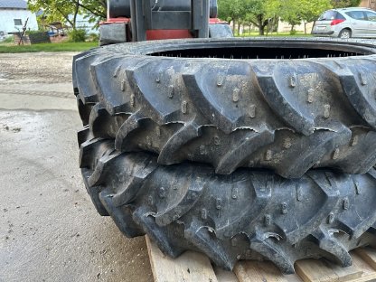 Bild 6:Kulturreifen 230/95R32 (9.5R32)