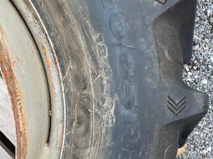 Bild 3:Zwillingsreifen