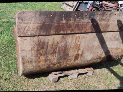 Bild 3:Baggerschaufel