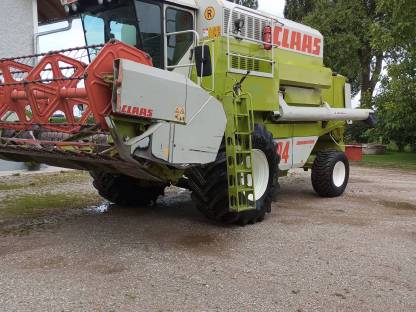 Claas Mega 204
