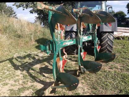 Bild 2:Regent 3 Scharpflug