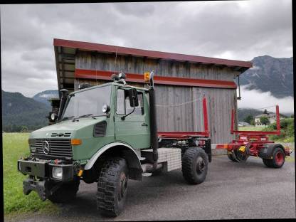 Unimog 1650 mit Nachläufer