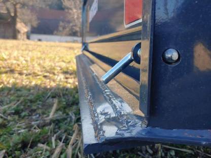 Bild 8:Kippmulde Uniforest 180x125